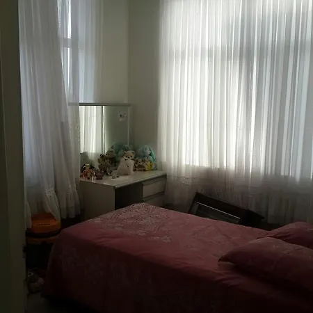 Rent Apartamento *